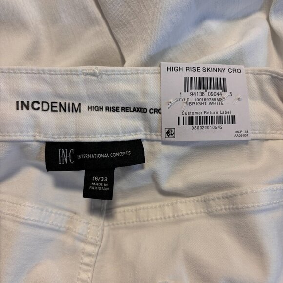 I.N.C. International Concepts White High-Rise Distressed Cropped Jeans NWT - Picture 10 of 11